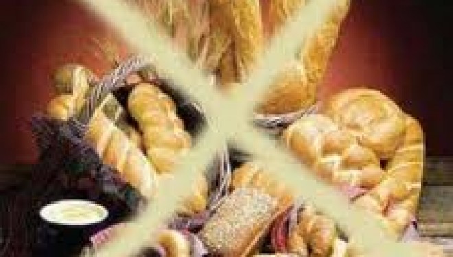 Séfer Hamitsvot Haqatsar  95. Mitsva négative 104 :  Ne pas manger du 'Hametz la veille de Pessa’h après la mi-journée