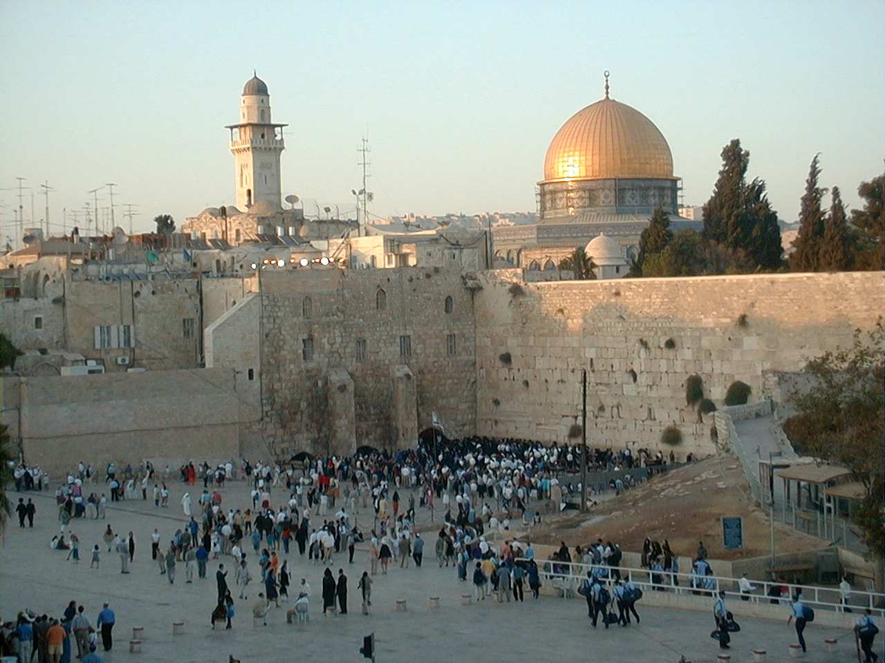 V Lois et Minhaguim des trois semaines (60§) - Torat Hamoadim