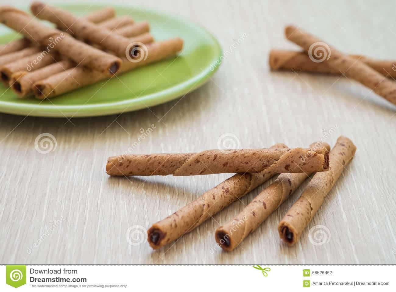 Mézonot sur des rouleaux de gaufrettes durant un repas à base de pain ?